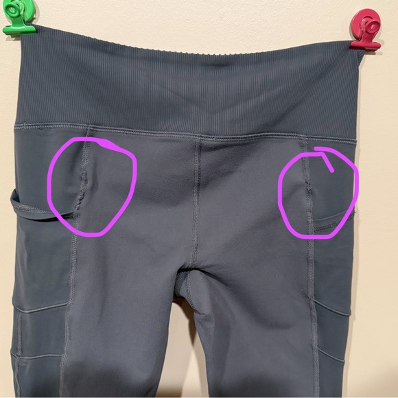 Lululemon Fast and Free 7/8 Tight II in Nulux fabric. Pre-loved with defects. - Picture 4 of 4